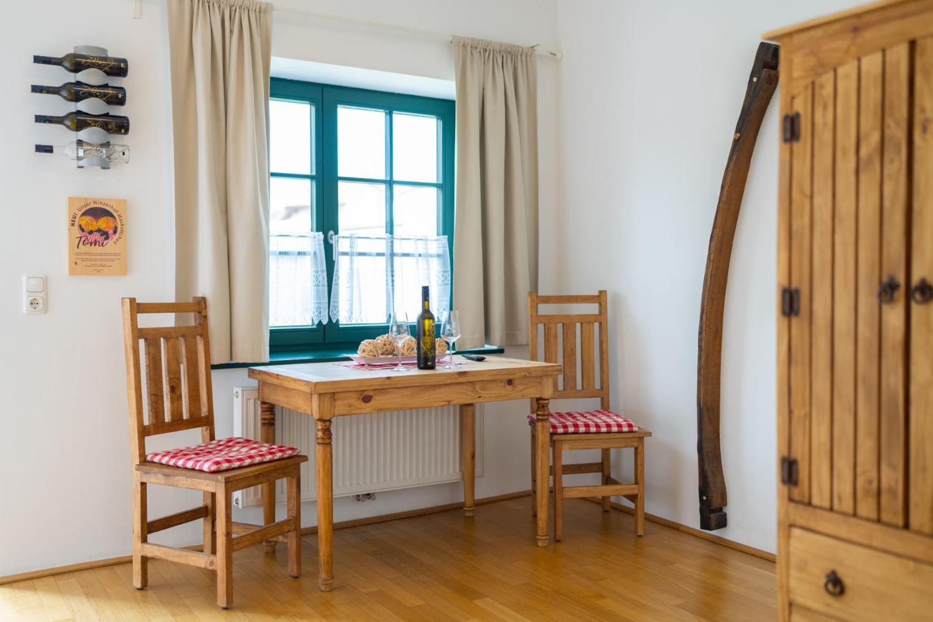 Winzerhof Kuessler - Weinviertel Hotel Stillfried Bagian luar foto